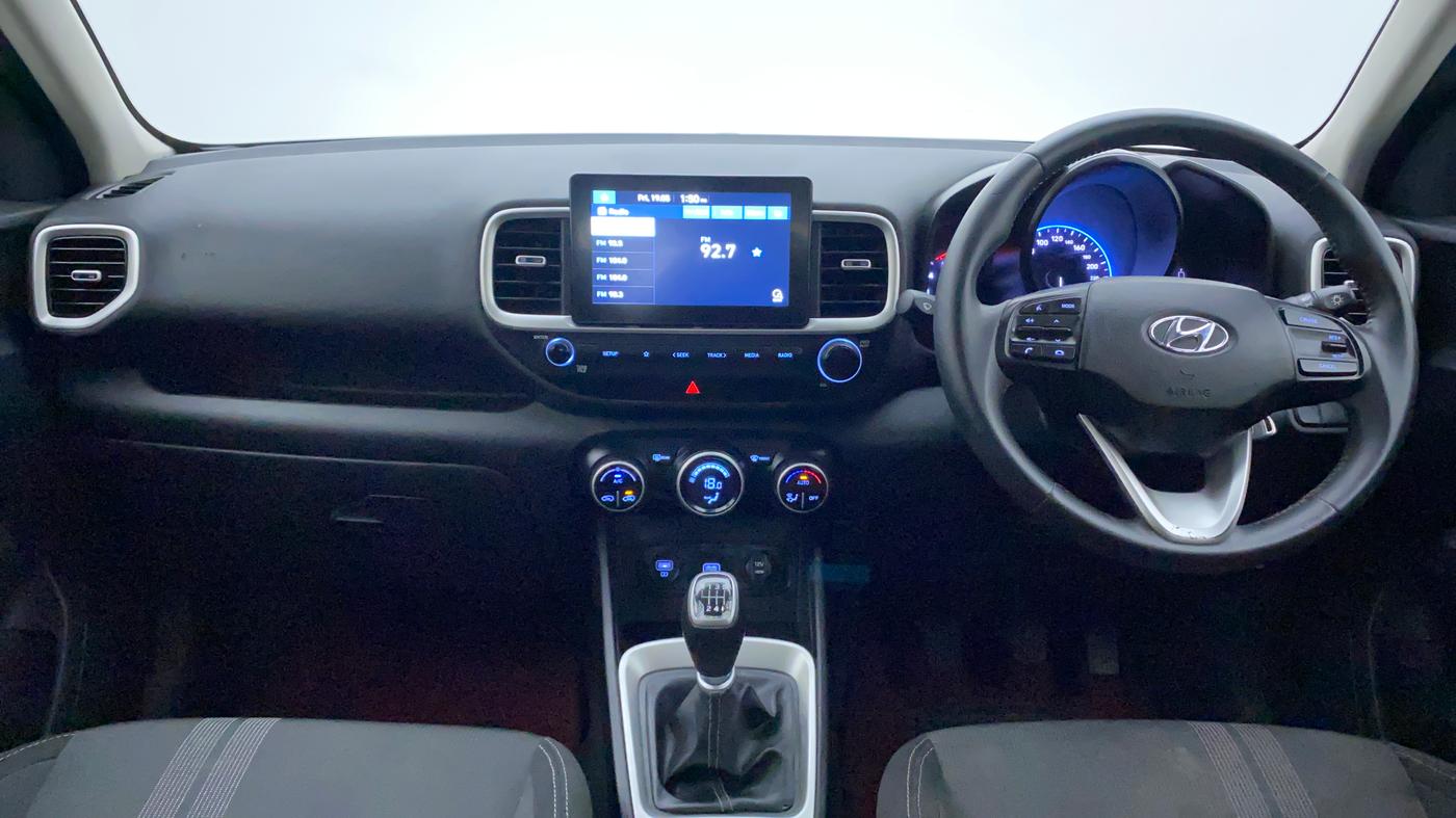 2020 Hyundai VENUE SX 1.5 CRDI, Diesel, Manual, 30,477 km, Dashboard