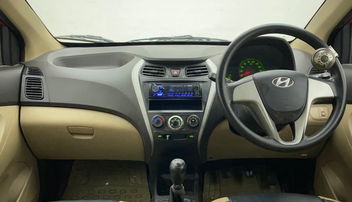 2017 Hyundai Eon ERA PLUS (O), Petrol, Manual, 30,119 km, Dashboard