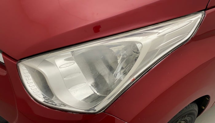 2017 Hyundai Eon ERA PLUS (O), Petrol, Manual, 30,119 km, Left headlight - Minor scratches