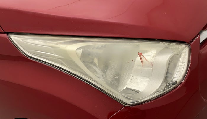 2017 Hyundai Eon ERA PLUS (O), Petrol, Manual, 30,119 km, Right headlight - Minor scratches