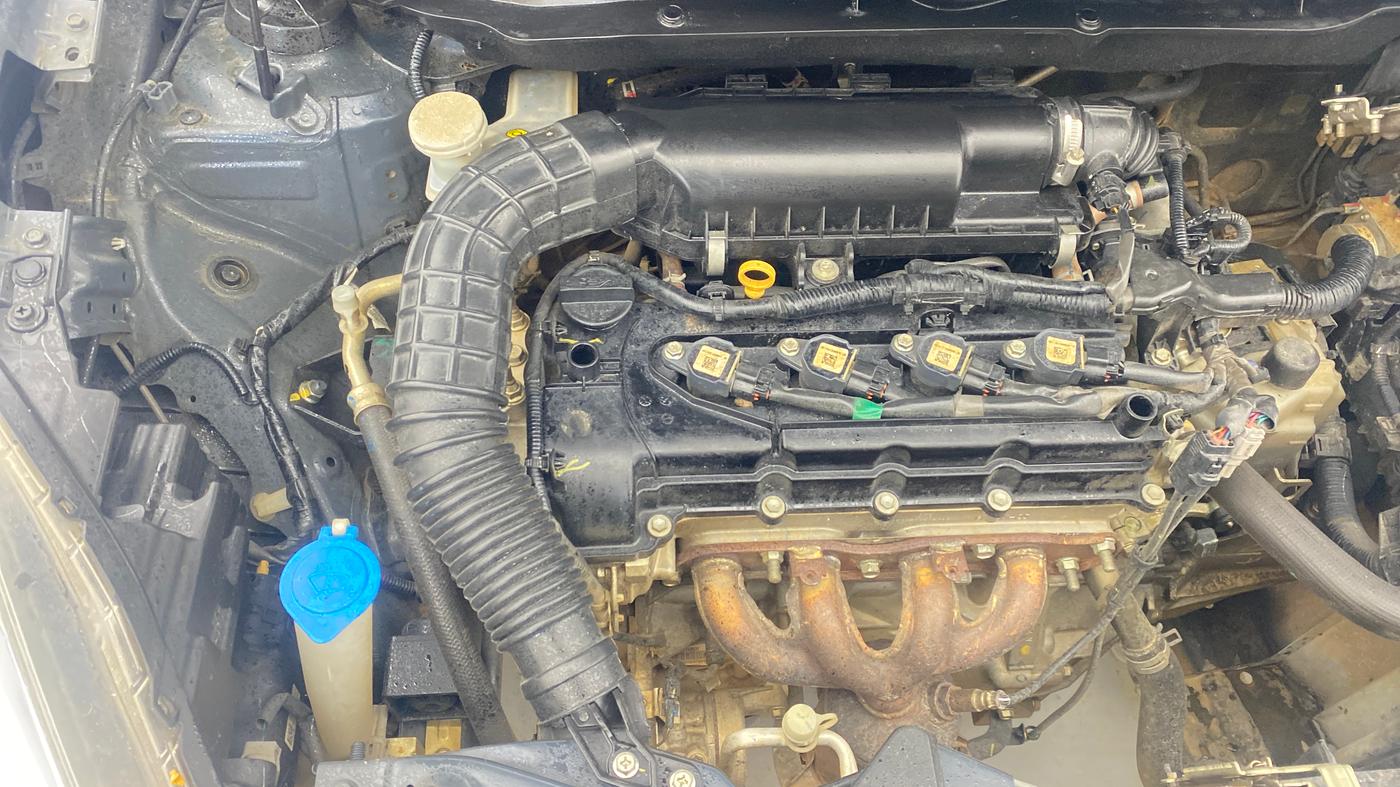 2019 Maruti Swift ZXI PLUS AMT, Petrol, Automatic, 81,368 km, Engine View - Right