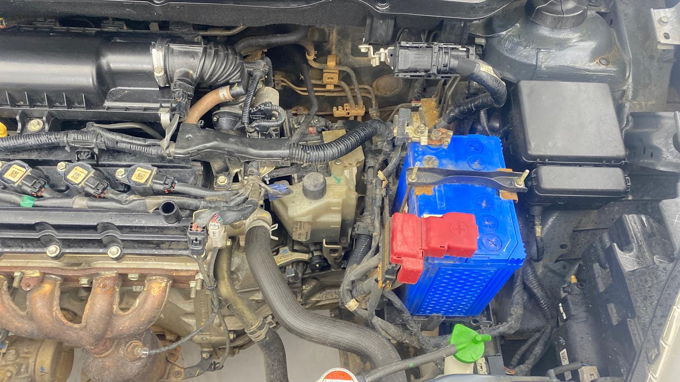 2019 Maruti Swift ZXI PLUS AMT, Petrol, Automatic, 81,368 km, Engine View - Left