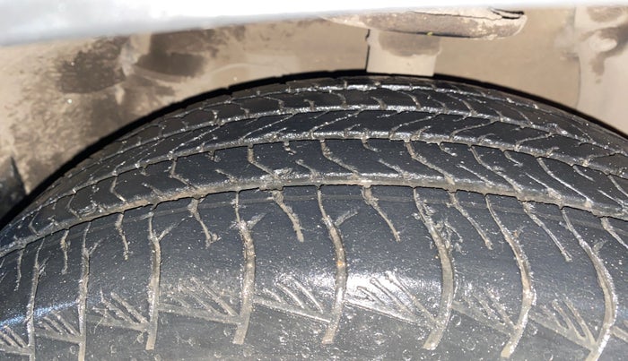 2022 Maruti Grand Vitara ALPHA SMART HYBRID AT, Petrol, Automatic, 58,453 km, Left Front Tyre Tread