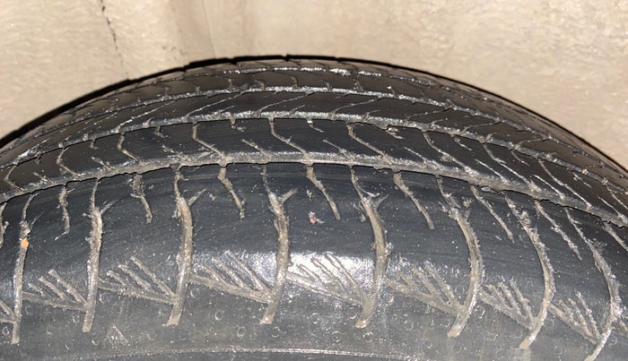 2022 Maruti Grand Vitara ALPHA SMART HYBRID AT, Petrol, Automatic, 58,453 km, Right Rear Tyre Tread