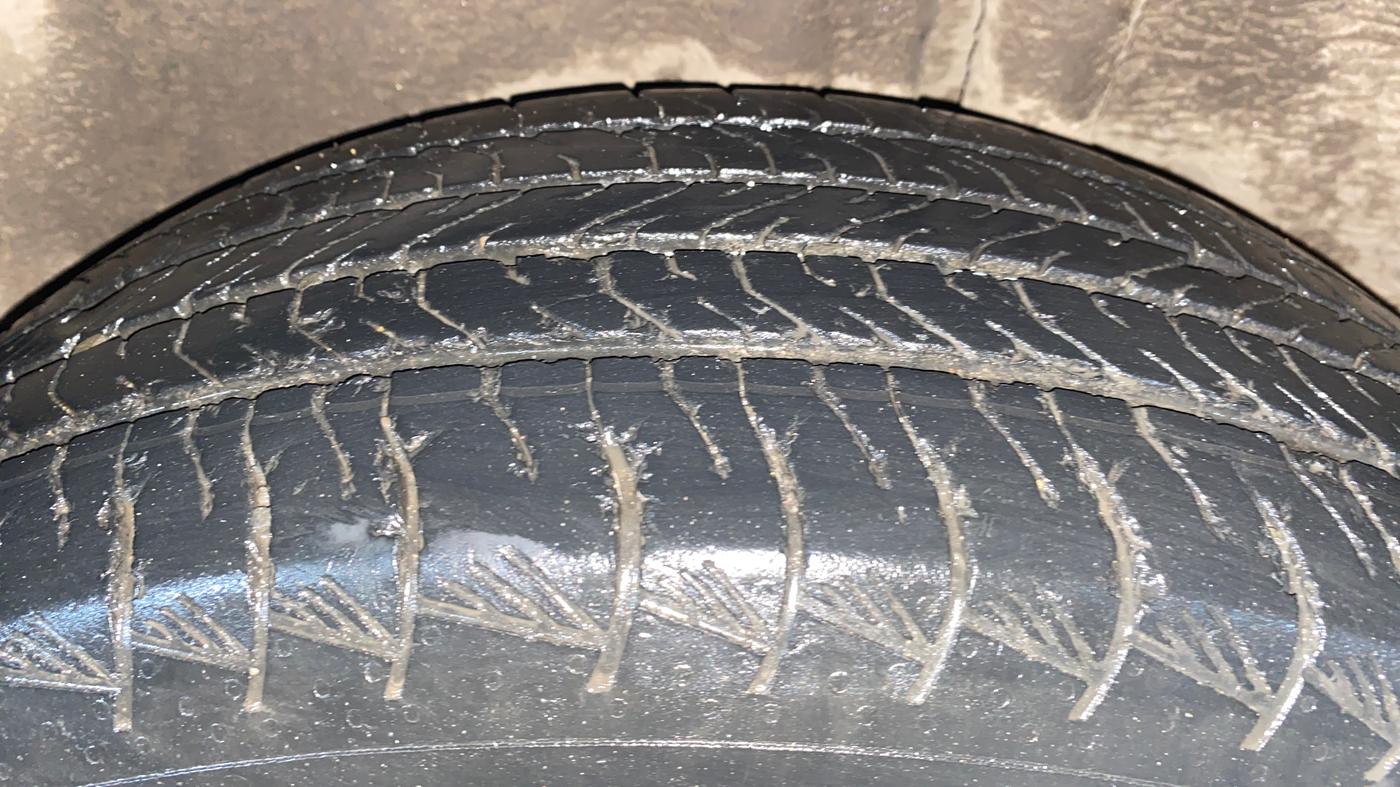 2022 Maruti Grand Vitara ALPHA SMART HYBRID AT, Petrol, Automatic, 58,453 km, Left Rear Tyre Tread