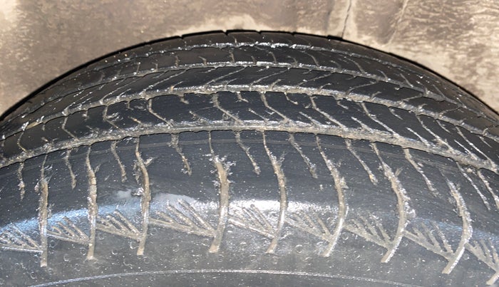 2022 Maruti Grand Vitara ALPHA SMART HYBRID AT, Petrol, Automatic, 58,453 km, Left Rear Tyre Tread