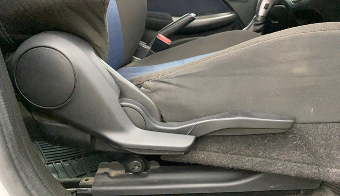 2019 Toyota Glanza V CVT, Petrol, Automatic, 29,733 km, Driver Side Adjustment Panel