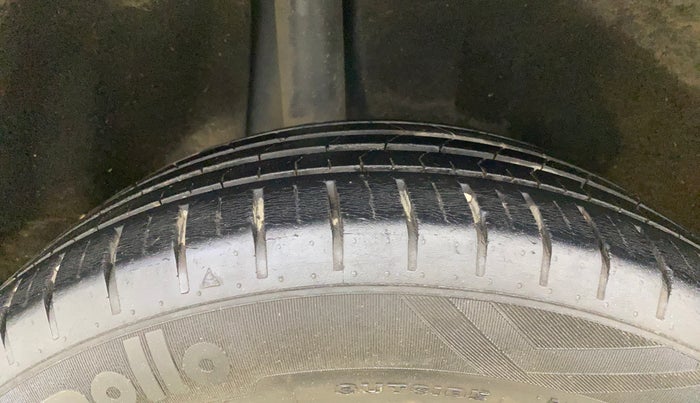 2019 Toyota Glanza V CVT, Petrol, Automatic, 29,733 km, Right Rear Tyre Tread