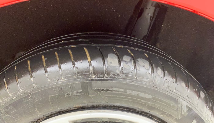 2016 Maruti Baleno DELTA PETROL 1.2, Petrol, Manual, 77,090 km, Left Rear Tyre Tread