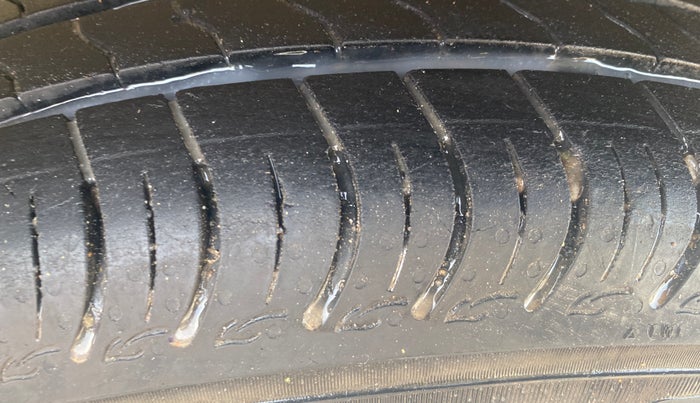 2023 Maruti New Wagon-R VXI CNG 1.0, CNG, Manual, 57,300 km, Left Rear Tyre Tread
