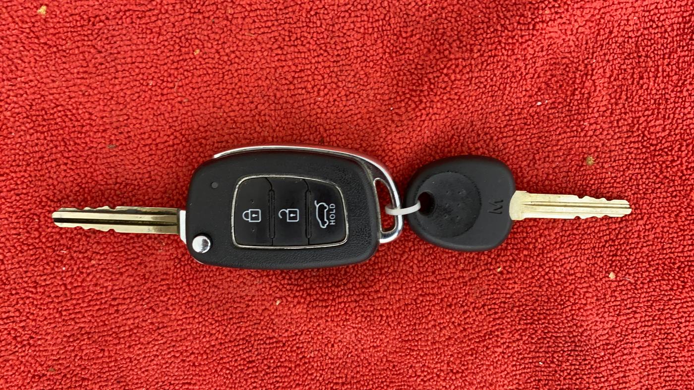 2019 Hyundai Elite i20 SPORTZ PLUS  1.2 CVT, Petrol, Automatic, 17,755 km, Key Close Up