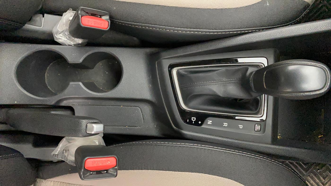 2019 Hyundai Elite i20 SPORTZ PLUS  1.2 CVT, Petrol, Automatic, 17,755 km, Gear Lever