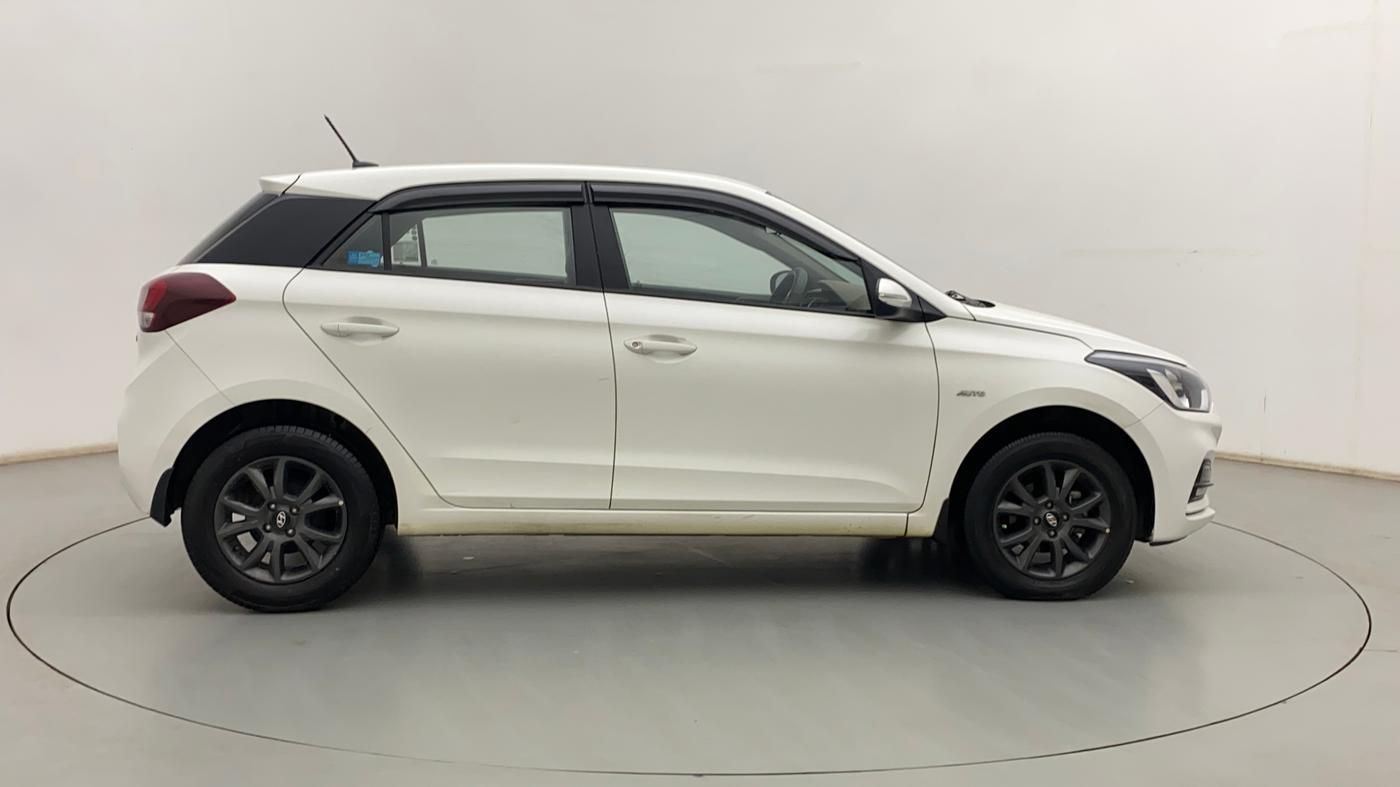 2019 Hyundai Elite i20 SPORTZ PLUS  1.2 CVT, Petrol, Automatic, 17,755 km, Right Side View