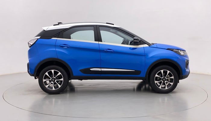 2021 Tata NEXON XZA PLUS (O) PETROL DUAL TONE, Petrol, Automatic, 11,451 km, Right Side View