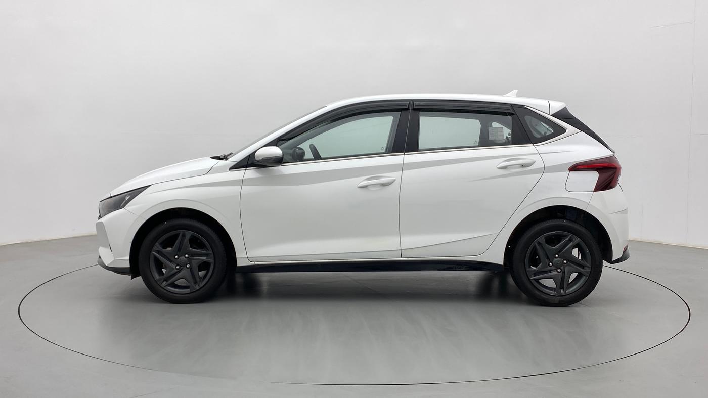 2020 Hyundai NEW I20 SPORTZ 1.2 AT, Petrol, Automatic, 76,360 km, Left Side