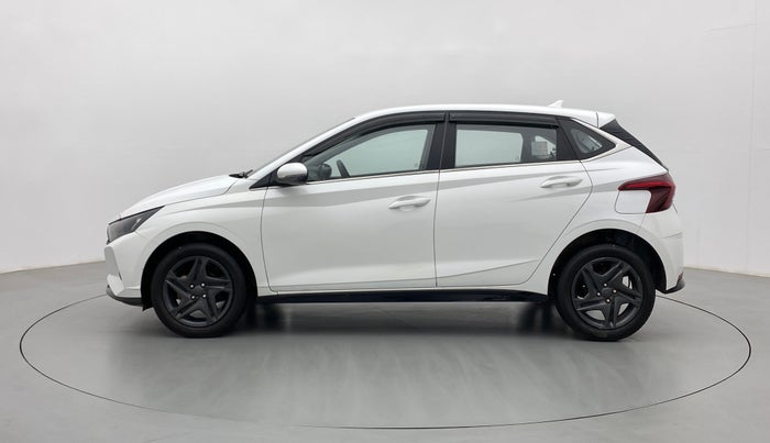 2020 Hyundai NEW I20 SPORTZ 1.2 AT, Petrol, Automatic, 76,360 km, Left Side