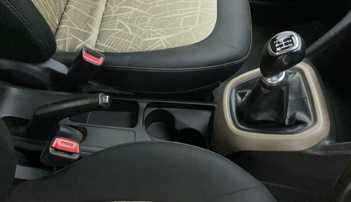 2014 Hyundai Grand i10 SPORTZ 1.2 KAPPA VTVT, Petrol, Manual, 47,072 km, Gear Lever