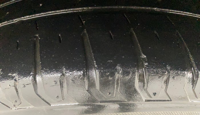 2019 Hyundai Verna 1.6 VTVT SX O, Petrol, Manual, 57,227 km, Left Front Tyre Tread