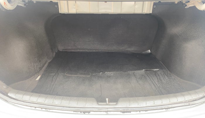 2019 Hyundai Verna 1.6 VTVT SX O, Petrol, Manual, 57,227 km, Boot Inside