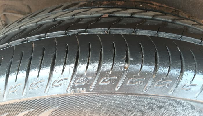 2022 KIA SONET HTX 1.5 AT, Diesel, Automatic, 41,894 km, Right Rear Tyre Tread