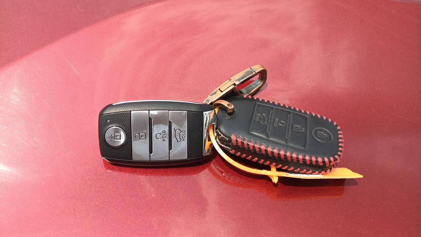 2022 KIA SONET HTX 1.5 AT, Diesel, Automatic, 41,894 km, Key Close Up
