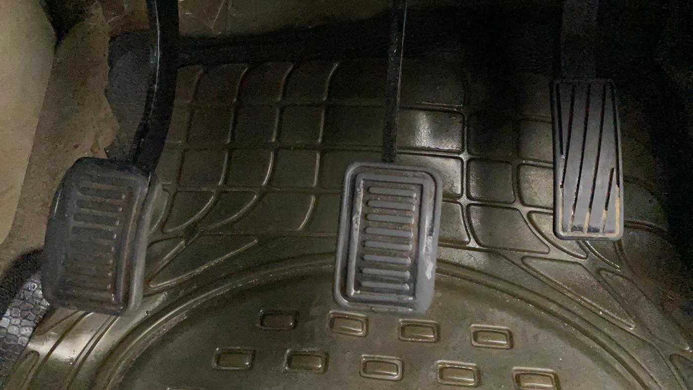2019 Mahindra Bolero POWER+ SLE, Diesel, Manual, Pedals