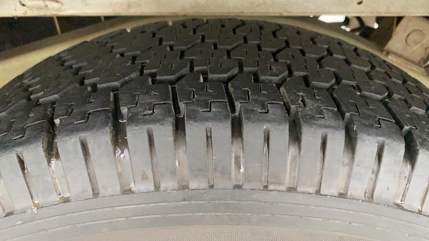2019 Mahindra Bolero POWER+ SLE, Diesel, Manual, Right Rear Tyre Tread