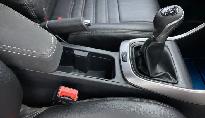 2020 Tata ALTROZ XZ (O) PETROL, Petrol, Manual, 82,072 km, Gear Lever