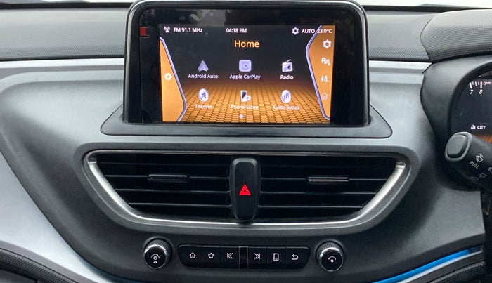 2020 Tata ALTROZ XZ (O) PETROL, Petrol, Manual, 82,072 km, Infotainment System
