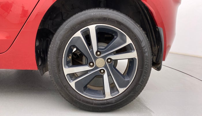 2020 Tata ALTROZ XZ (O) PETROL, Petrol, Manual, 82,072 km, Left Rear Wheel