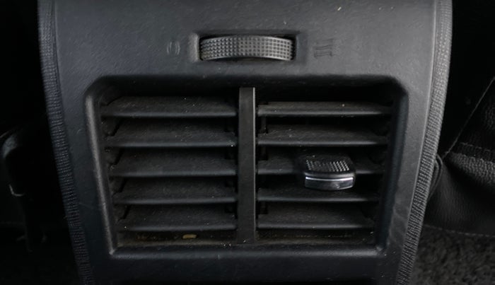 2020 Tata ALTROZ XZ (O) PETROL, Petrol, Manual, 82,072 km, Rear AC Vents