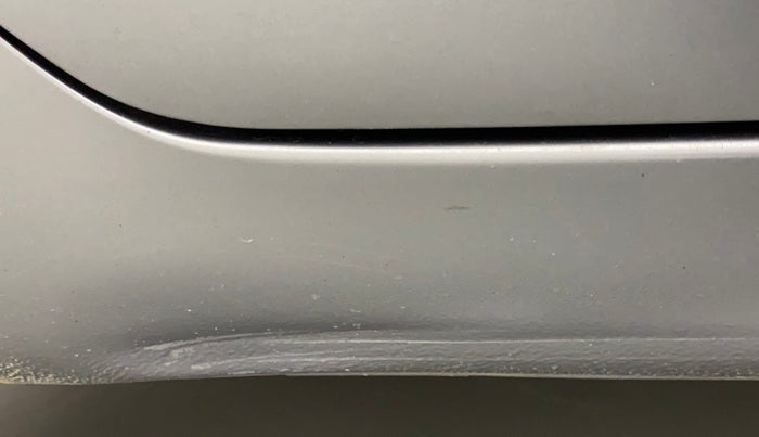 2015 Maruti Swift VXI, Petrol, Manual, 50,888 km, Right running board - Slightly dented
