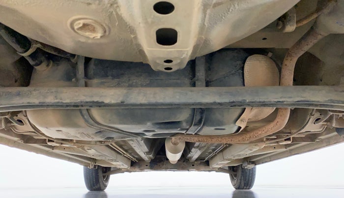 2015 Maruti Swift VXI, Petrol, Manual, 50,888 km, Rear Underbody