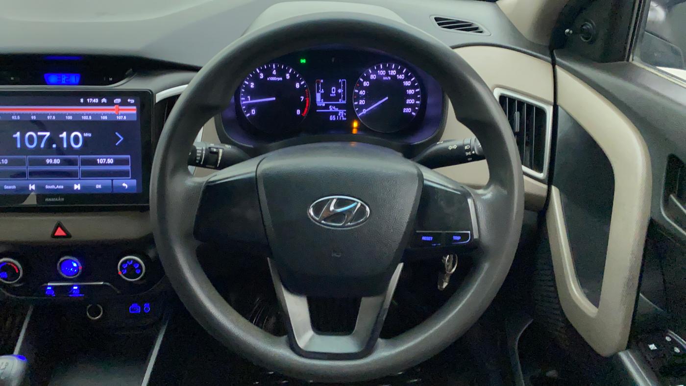 2016 Hyundai Creta BASE 1.6 PETROL, Petrol, Manual, 65,187 km, Steering Wheel Close Up