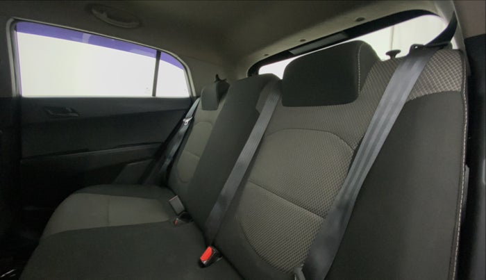 2016 Hyundai Creta BASE 1.6 PETROL, Petrol, Manual, 65,187 km, Right Side Rear Door Cabin
