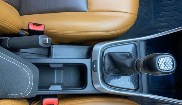 2022 Tata ALTROZ XZA, Petrol, Automatic, 41,552 km, Gear Lever