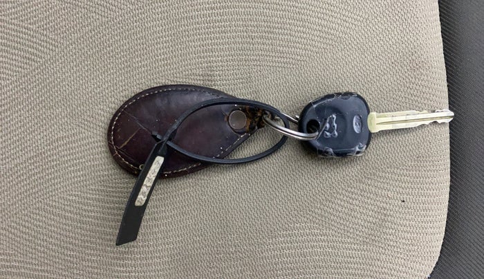 2013 Hyundai i10 SPORTZ 1.2, Petrol, Manual, 4,927 km, Key Close Up