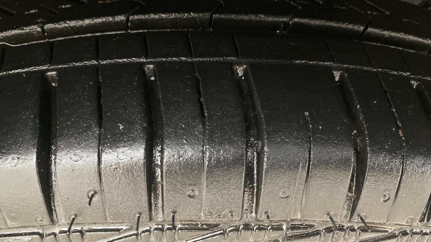 2021 Maruti Celerio ZXI (O), Petrol, Manual, 10,553 km, Right Front Tyre Tread
