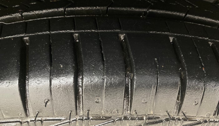 2021 Maruti Celerio ZXI (O), Petrol, Manual, 10,553 km, Right Front Tyre Tread