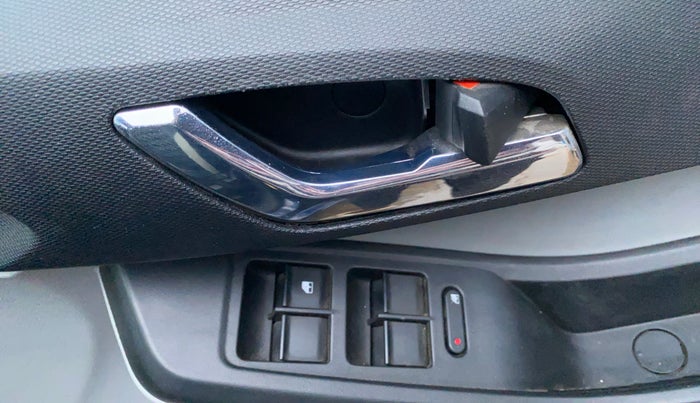 2021 Tata Tiago XZ PLUS PETROL, Petrol, Manual, 19,554 km, Driver Side Door Panels Control