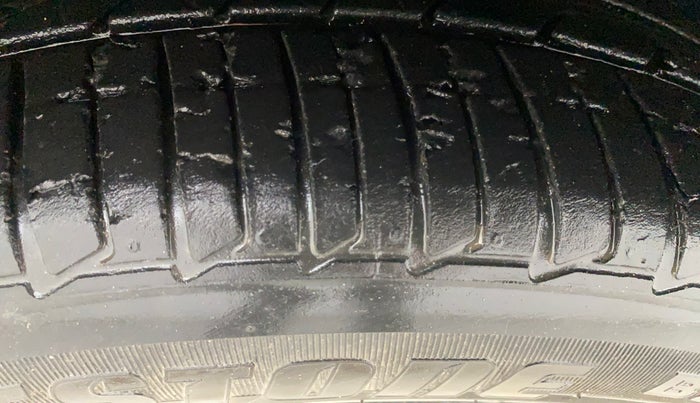 2021 Tata Tiago XZ PLUS PETROL, Petrol, Manual, 19,554 km, Left Front Tyre Tread