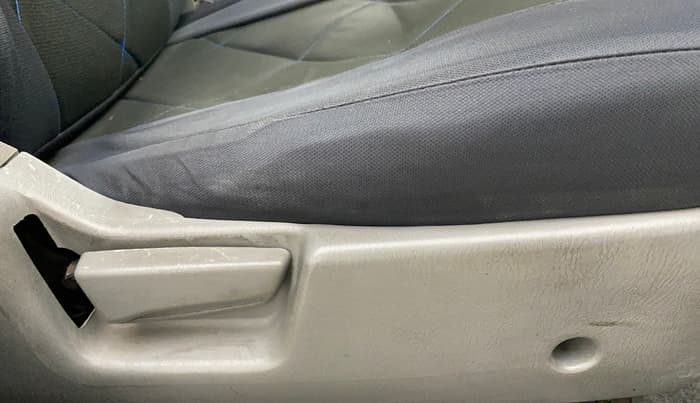 2014 Maruti Alto K10 LXI, Petrol, Manual, 51,307 km, Driver Side Adjustment Panel
