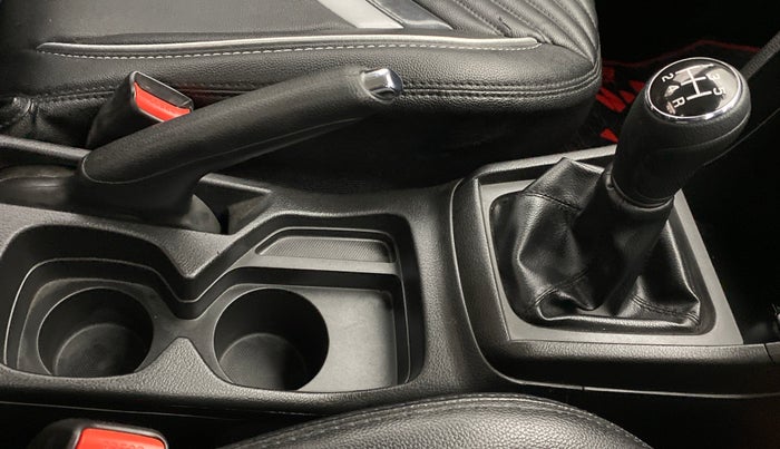 2021 Maruti Vitara Brezza VXI, Petrol, Manual, 12,670 km, Gear Lever