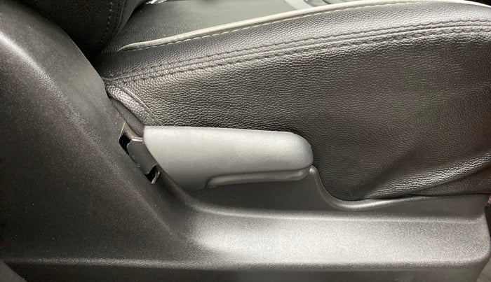 2021 Maruti Vitara Brezza VXI, Petrol, Manual, 12,670 km, Driver Side Adjustment Panel