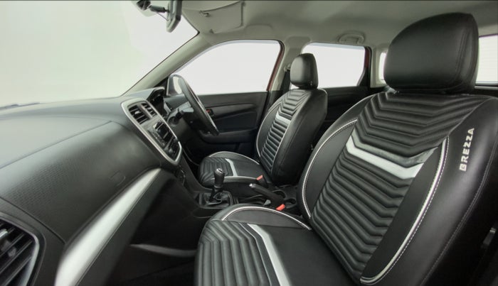 2021 Maruti Vitara Brezza VXI, Petrol, Manual, 12,670 km, Right Side Front Door Cabin