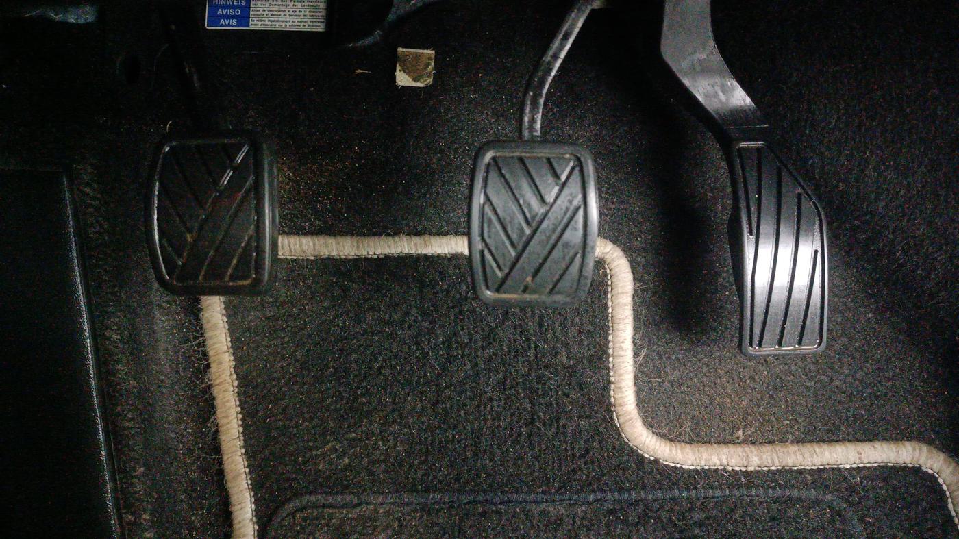 2019 Maruti Vitara Brezza ZDI PLUS, Diesel, Manual, 69,823 km, Pedals