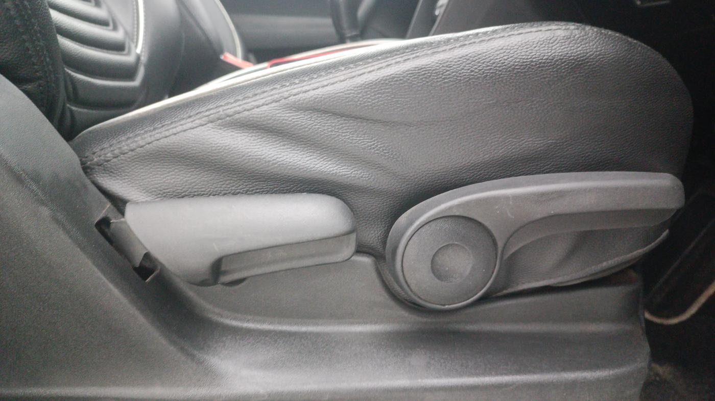 2019 Maruti Vitara Brezza ZDI PLUS, Diesel, Manual, 69,823 km, Driver Side Adjustment Panel