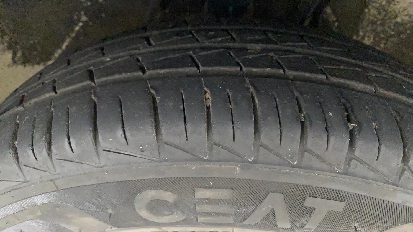 2022 Maruti Alto VXI, Petrol, Manual, 19,497 km, Right Front Tyre Tread