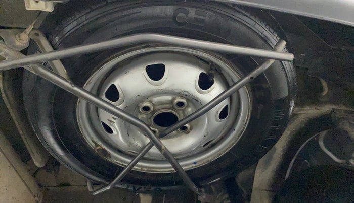 2018 Maruti Eeco 5 STR CNG WITH AC PLUSHTR, CNG, Manual, 35,109 km, Spare Tyre