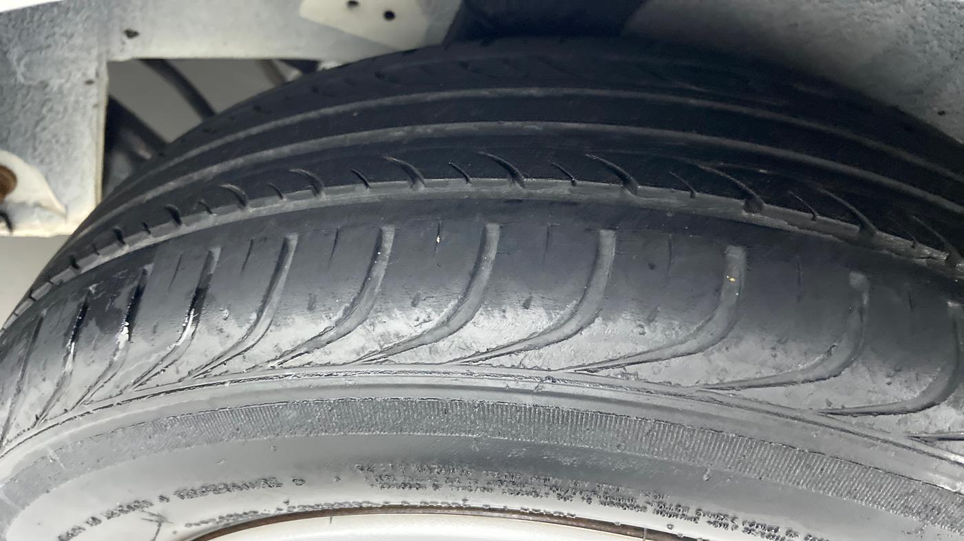 2013 Hyundai i20 ERA 1.4 CRDI, Diesel, Manual, Left Rear Tyre Tread